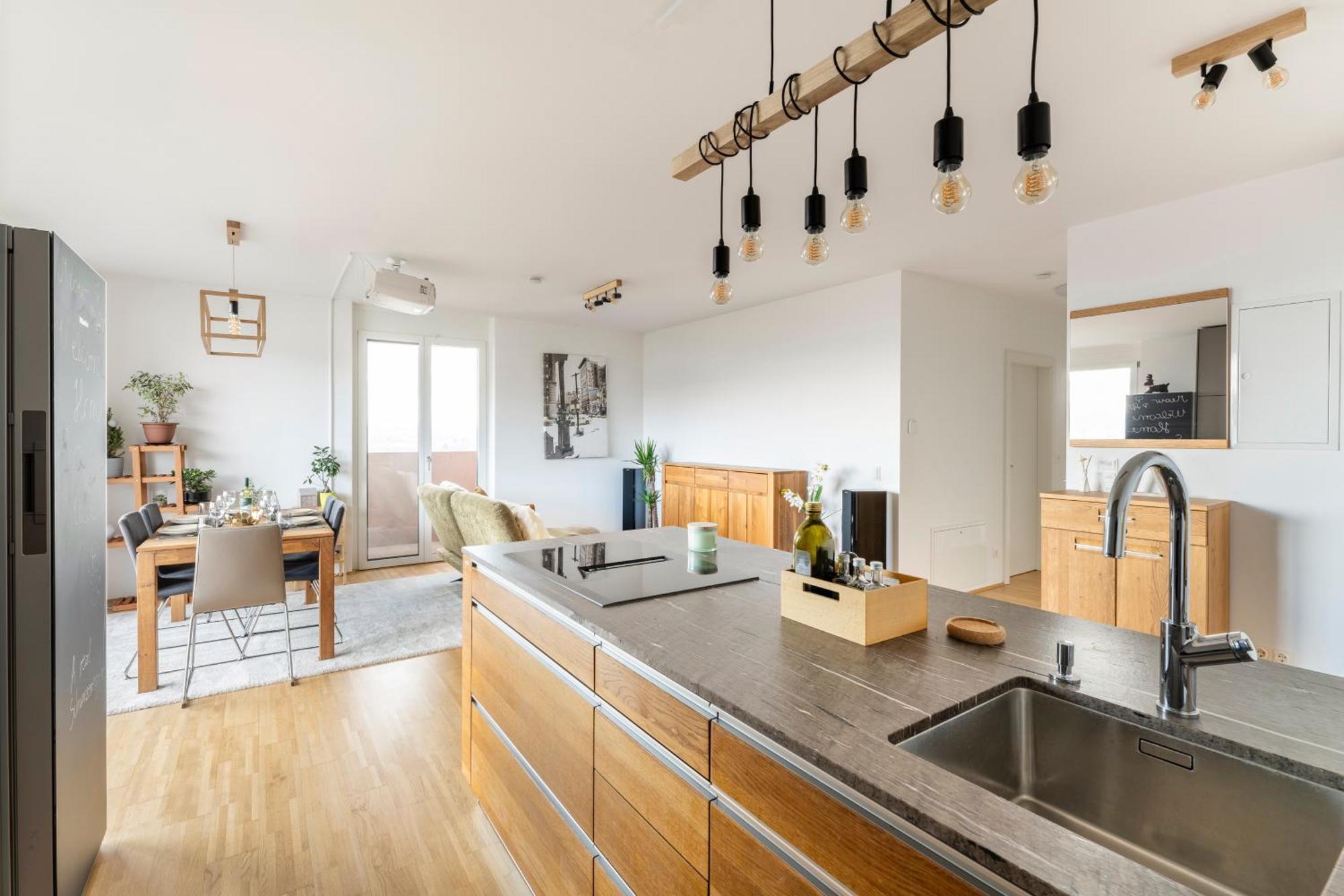 Edler Wohnraum Panoramablick 3 Sz Boxspringbetten, E-Ladestation, Kaffeevollautomat, Klima, Lift, Terrasse & 2Xtg Graz Exterior photo